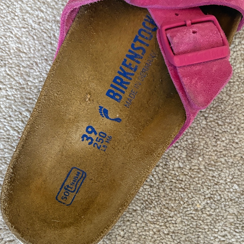 Birkenstock Women's Fuchsia Sandals - Picture 2 of 4